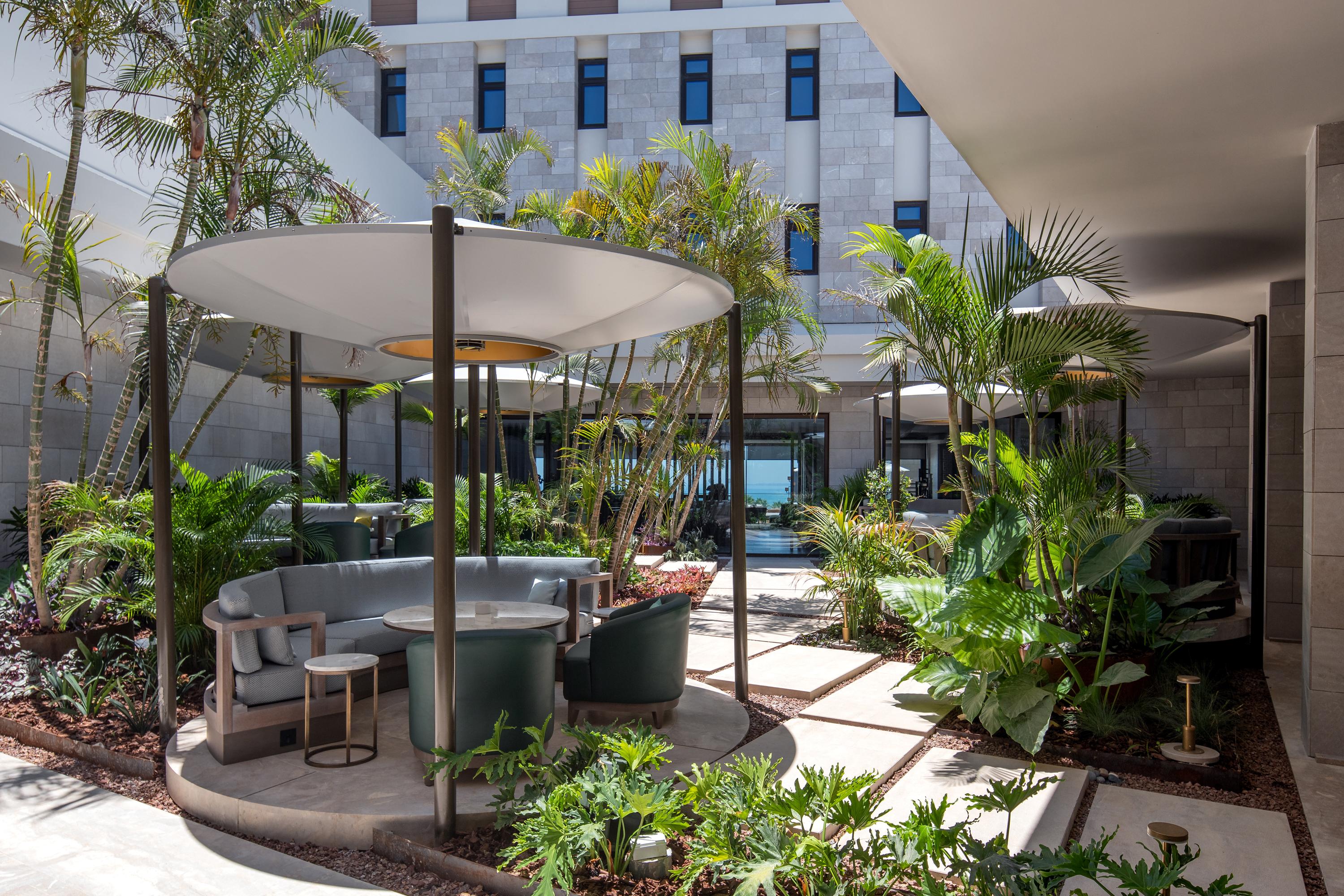 Amara - Sea Your Only View™ Lemesos Exteriér fotografie The courtyard at the new building